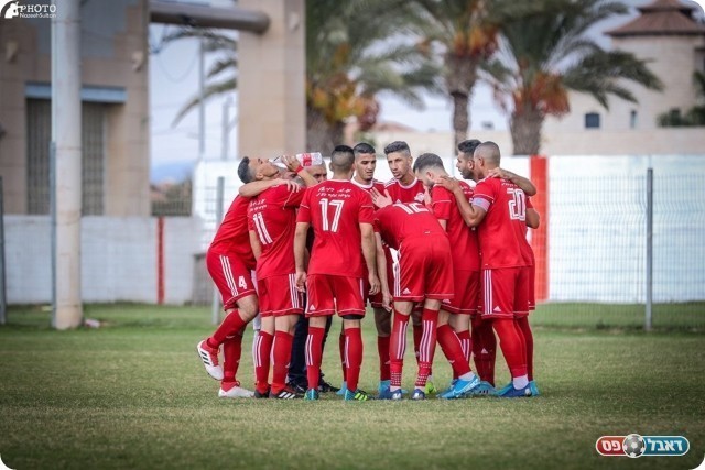 שחקני בני טירה (נזיה סולטאן)